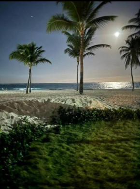 Tropical Princess White Sand